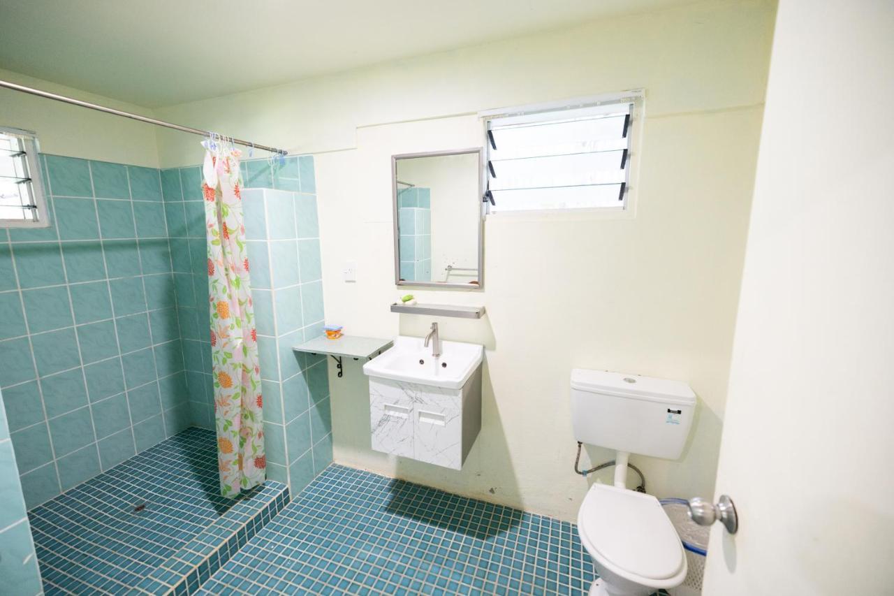 Karls Getaway Hotel And Tours Apia Esterno foto